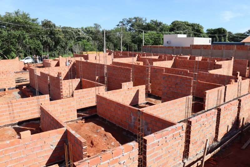 Construção de nova residência da Casa Abrigo de Penápolis é iniciada