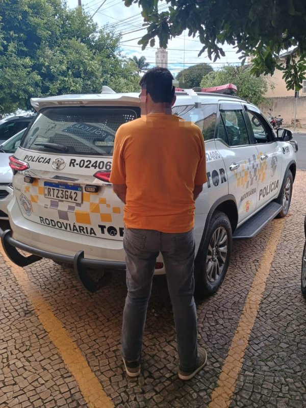 Homem procurado pela justiça é preso por policiais do TOR