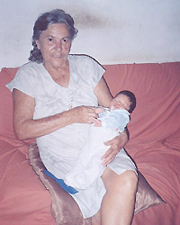Título: Câmara realiza sessão em homenagem às mães
