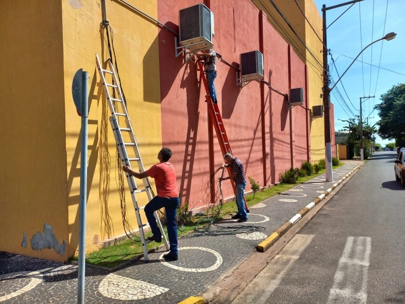 Emprego em abril: Caged aponta 402 novas vagas cridas em Penápolis