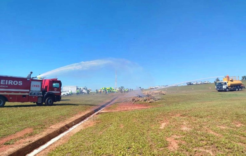 Simulado: exercício de incêndio na rodovia ocorreu ontem