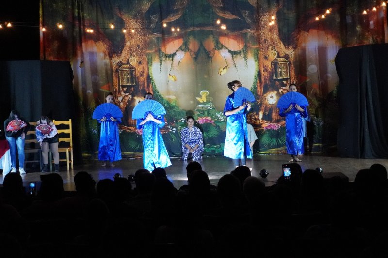 Comunidade prestigia abertura do 1º Festival do Núcleo Municipal de Teatro