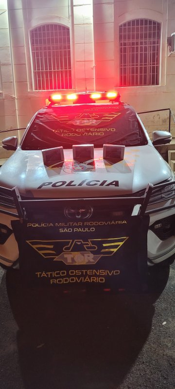 Autônoma é presa transportando cocaína em ônibus na Assis