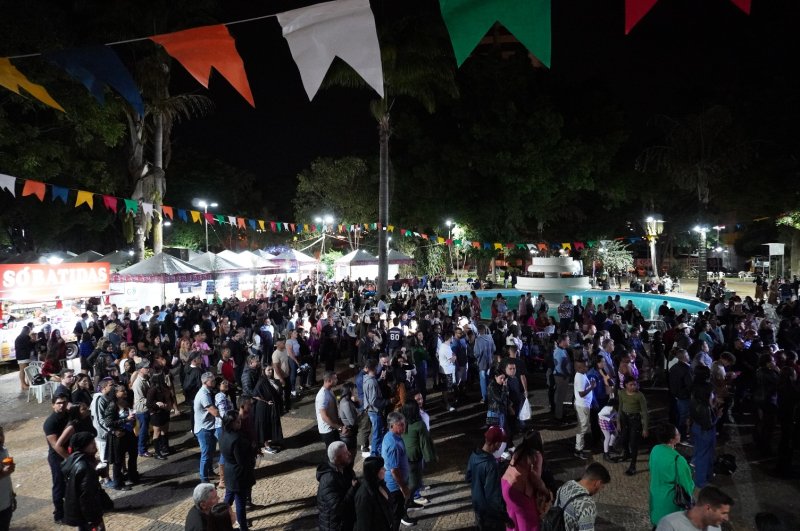 Sucesso de público as 3 noites da Festa Julina Popular de Penápolis
