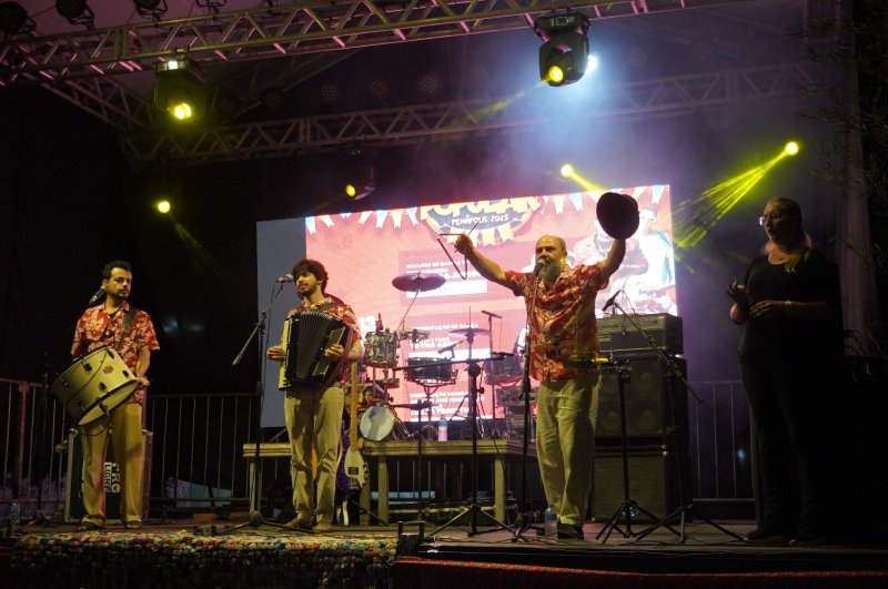 Três noites: grande público prestigia a 32ª Festa Julina Popular