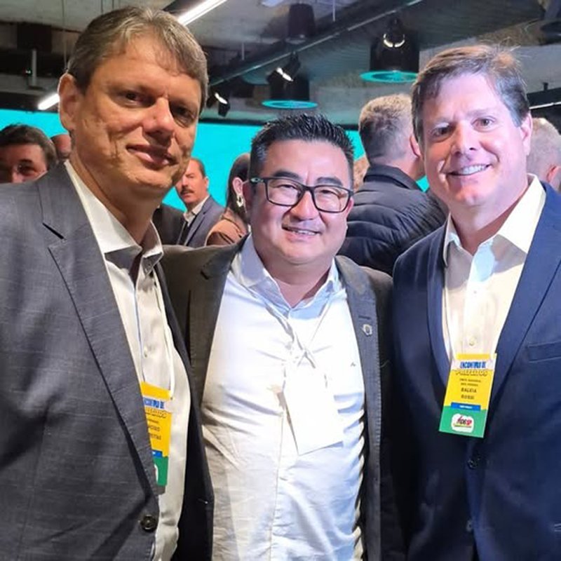 Alto Alegre: prefeito Carlos Sussumi Ivama participa de evento da Sabesp em São Paulo