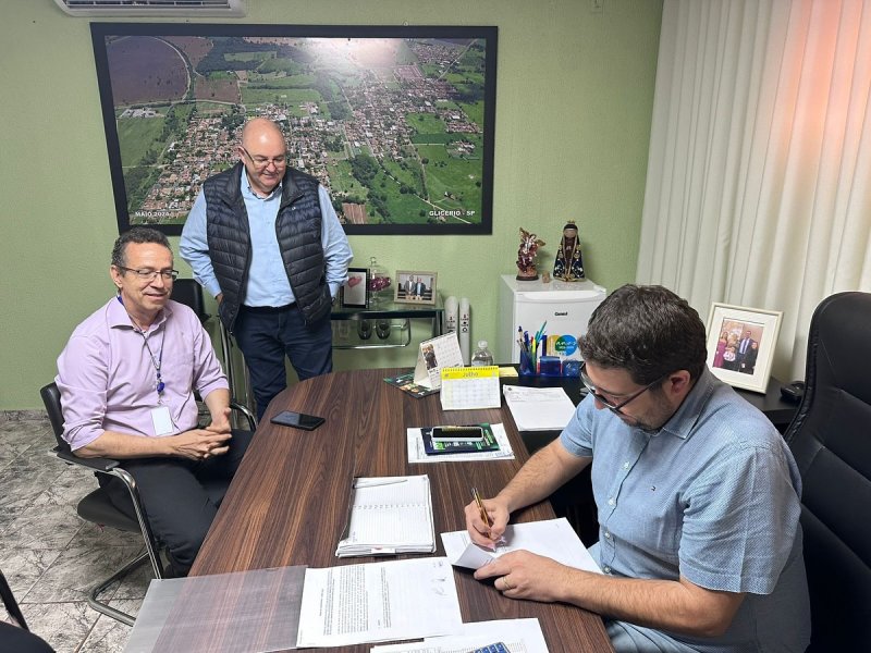 Prefeitura de Glicério firma parceria com o Sebrae Aqui