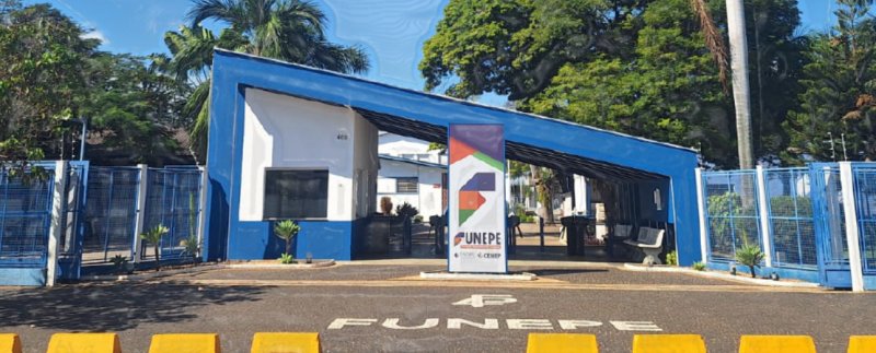 Funepe oferece mais bolsas de estudo para alunos de escolas públicas