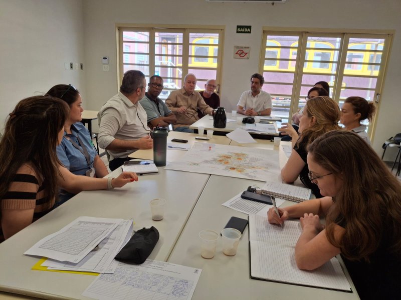 Saúde elabora plano para encoleiramento contra leishmaniose