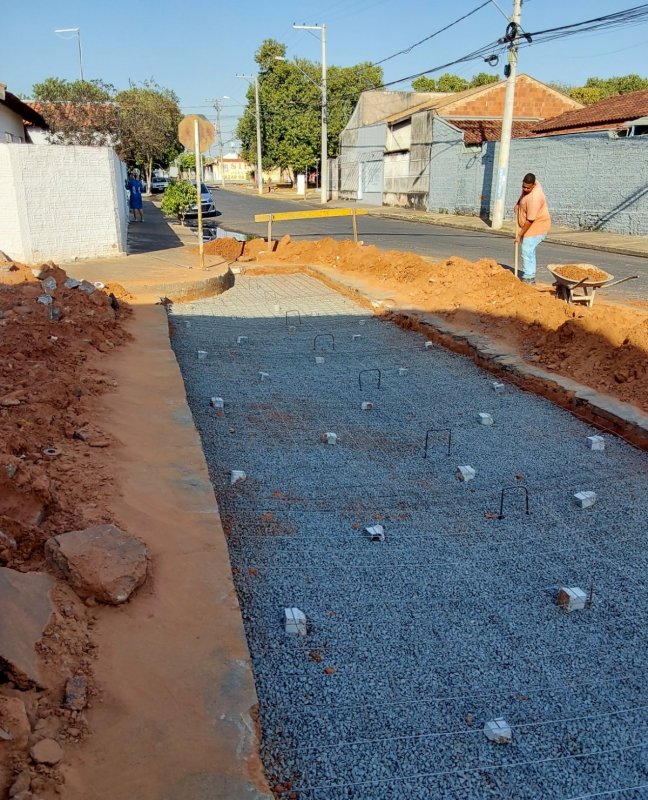 Prefeitura investe mais de 200 mil em novas bacias nos cruzamentos