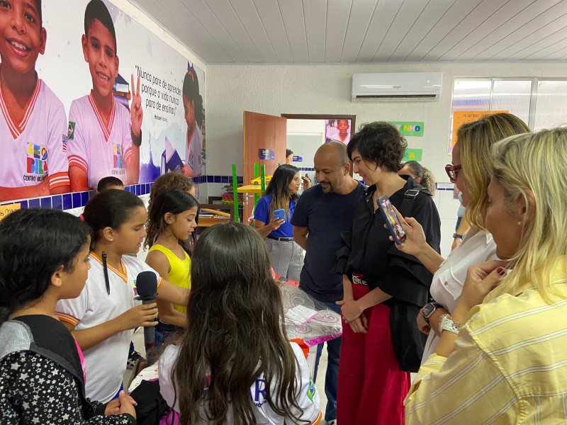 Secretários paulistas vão a Alagoas conhecer modelo bilíngue que transforma o ensino público