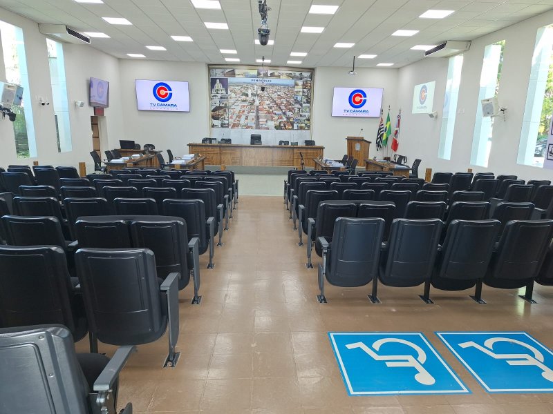 Pauta: Câmara votará três projetos em sessão nesta segunda-feira