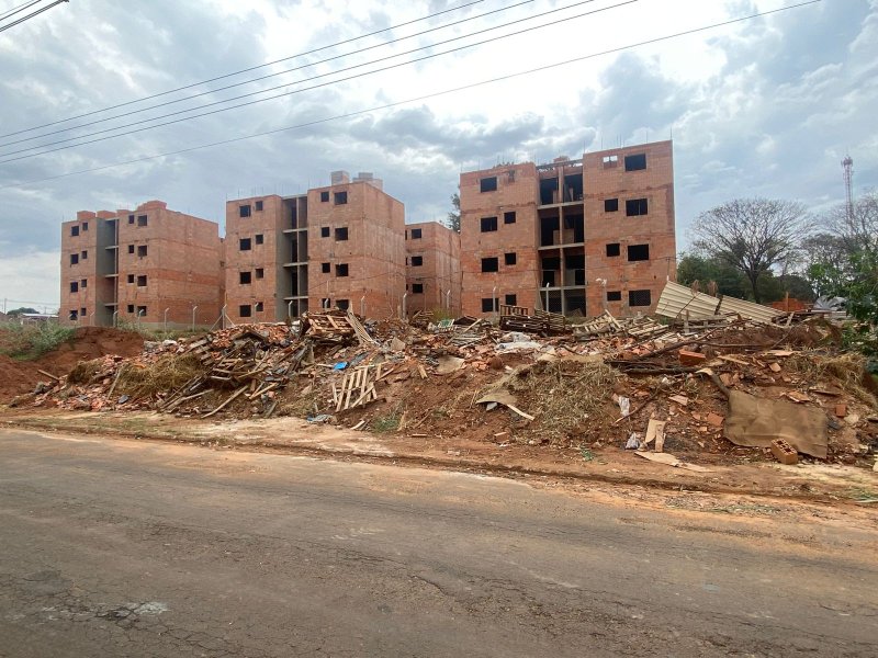 Câmara: requerimento questiona previsão de sorteio e entrega de moradias populares