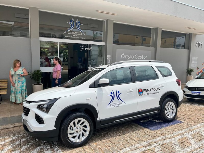 Casa Abrigo recebe veículo para atendimento de crianças e adolescentes