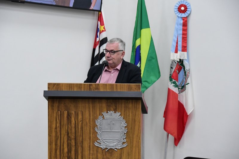 Vereador Paulinho do Esporte repercute proposta por fim da taxa dobrada do lixo