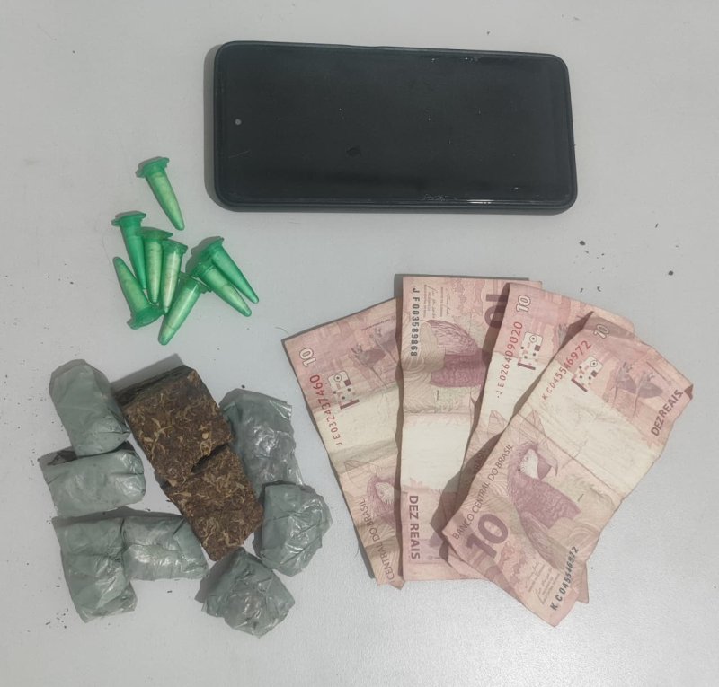 Homem é preso por tráfico de drogas em Glicério