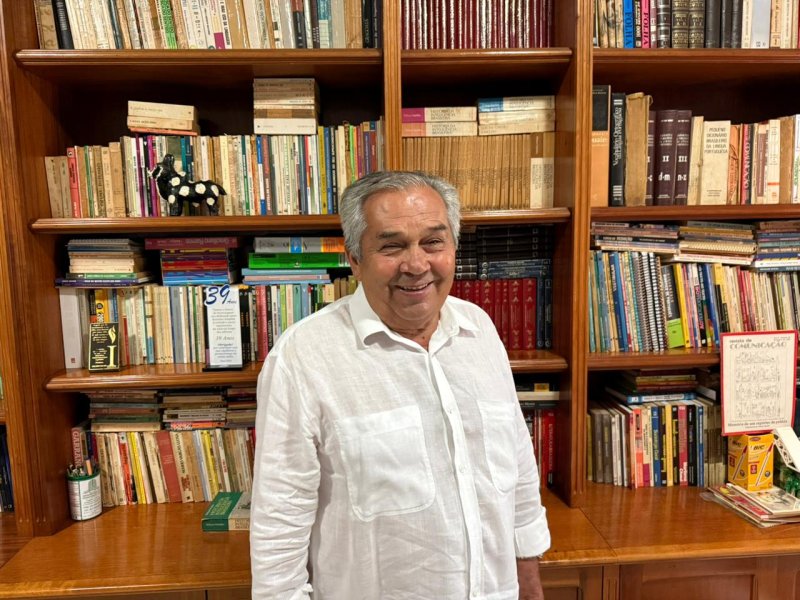 Francisco Feitoza conta trajetória do analfabetismo à carreira de professor