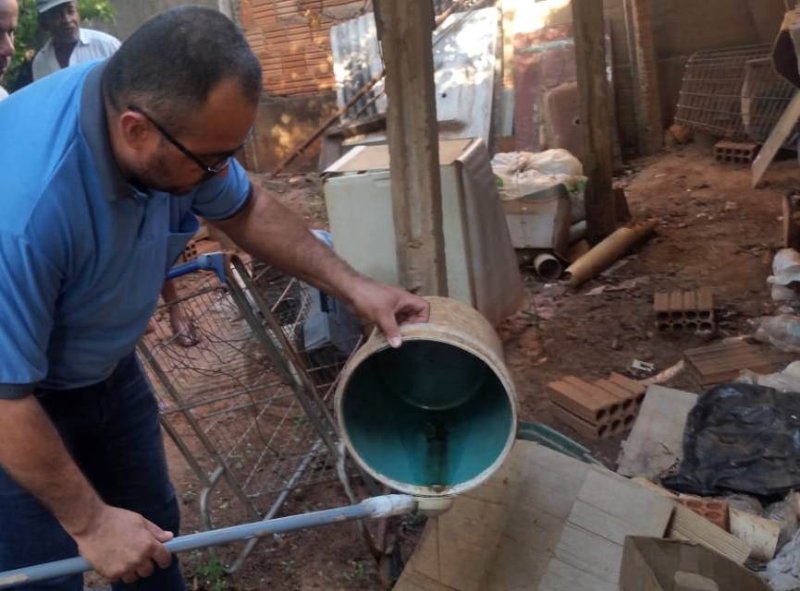 Alta incidência de chuvas abre alerta para criadouros da dengue