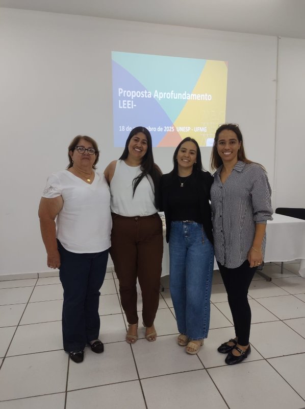 Educação de Penápolis expõe banner em Seminário do Programa LEEI