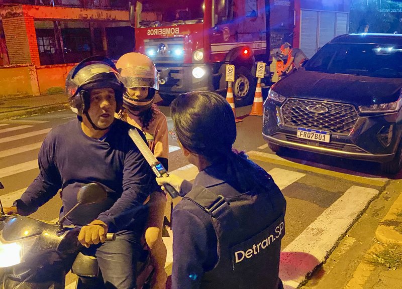 Educação e fiscalização no trânsito combatem alcoolemia e direção em 2025