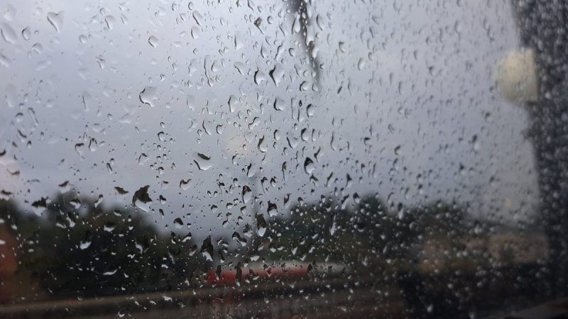 Defesa Civil alerta para chuvas intensas e temporais no interior