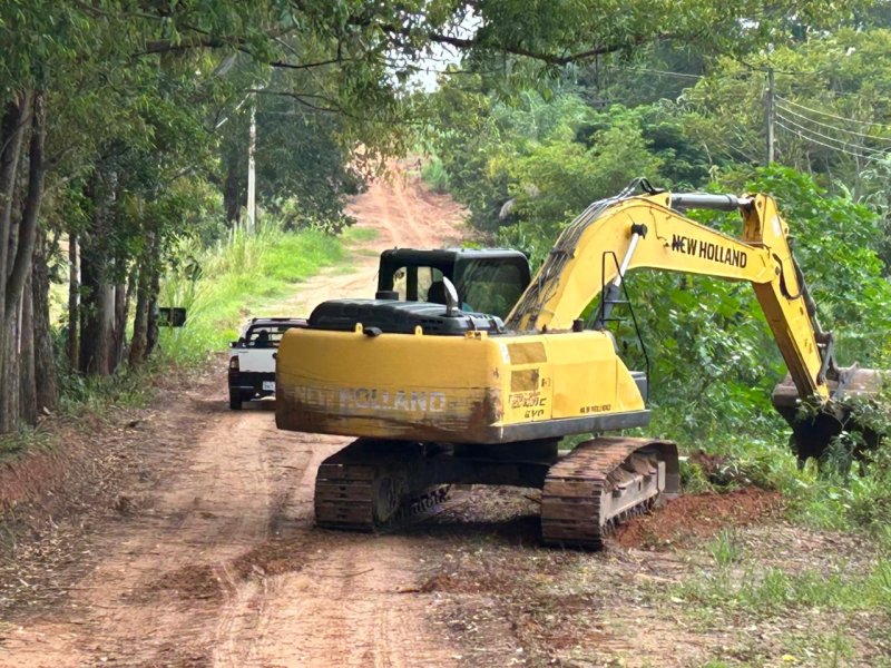 Barra Bonita: Estrada é interditada para reconstrução de linha de tubo