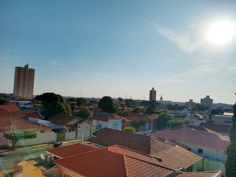 Penápolis e região: março inicia com calor e chance de chuva