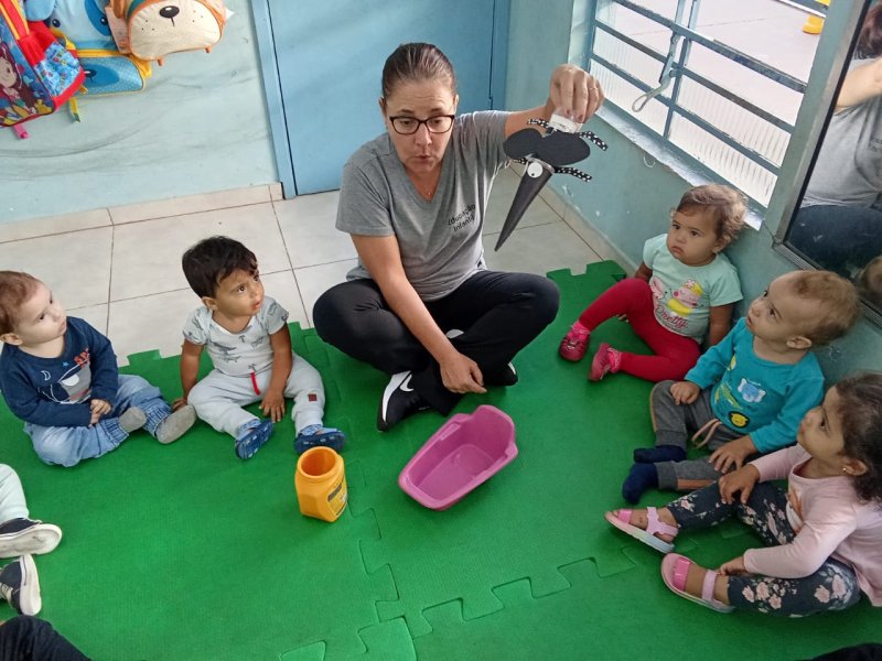 Combate à Dengue: alunos das escolas municipais saem às ruas para conscientizar a comunidade