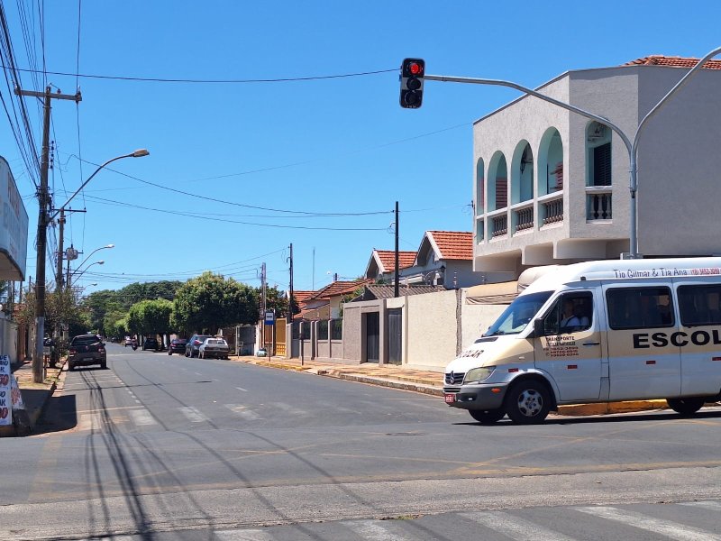 Vereador quer câmeras de monitoramento em semáforos de Penápolis