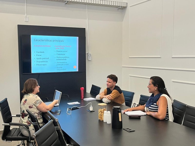 Educadores dos Centros de Referência de Assistência Social participam de capacitação