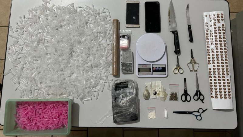 Homem é preso em flagrante por tráfico de drogas