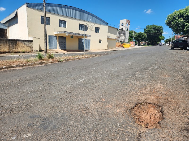 Programa Asfalto Tinindo: Prefeitura iniciará pacote de recape da ordem de R$ 16,6 milhões