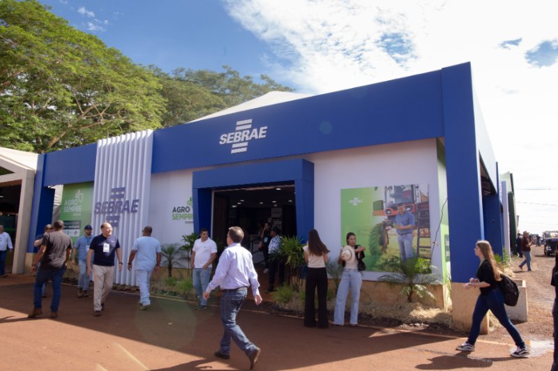 Sebrae-SP oferece transporte gratuito para produtores rurais de Penápolis e região