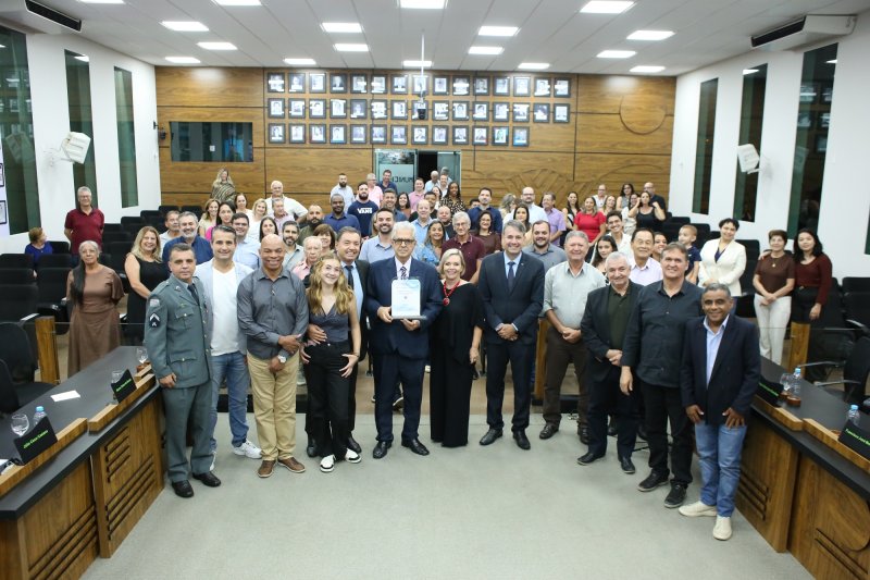 Cidadão Penapolense: Marcos Antonio Nani Rinaldi recebe título da Câmara