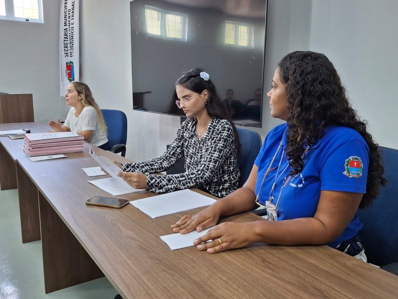 Equipe da Saúde discute melhorias no acompanhamento do Bolsa Família