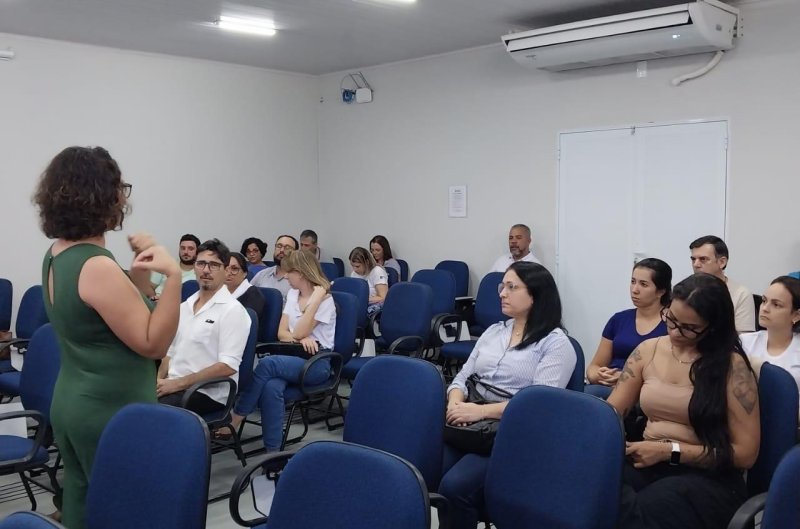 Desenvolvimento Social promove capacitação sobre Lei Henry Borel