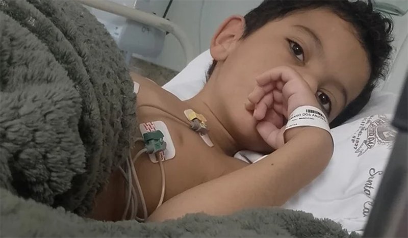 Região: criança ingere água sanitária e tem lesão grave no esôfago