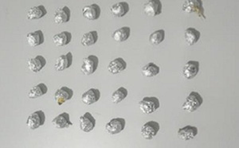 Jovem é preso por tráfico com porções de cocaína