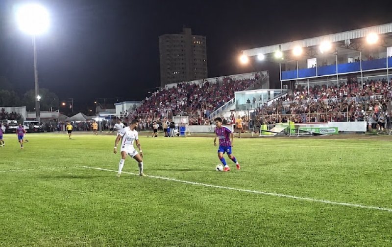 Penapolense sai na frente na decisão da Série A-4