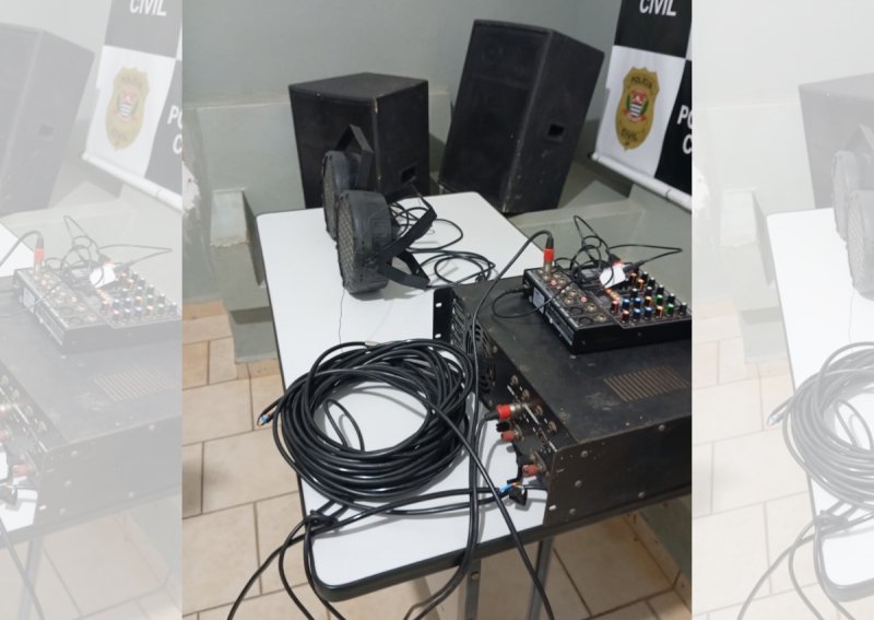 Polícia apreende equipamentos de som após denúncia de perturbação do sossego em bar