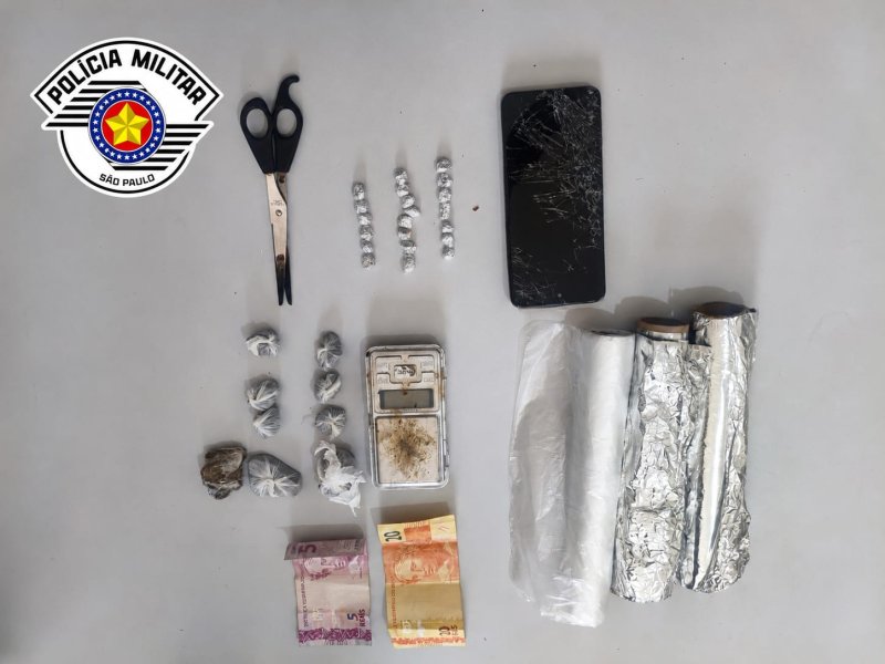 Polícia Militar prende suspeito por tráfico de drogas no bairro Cidade Jardim