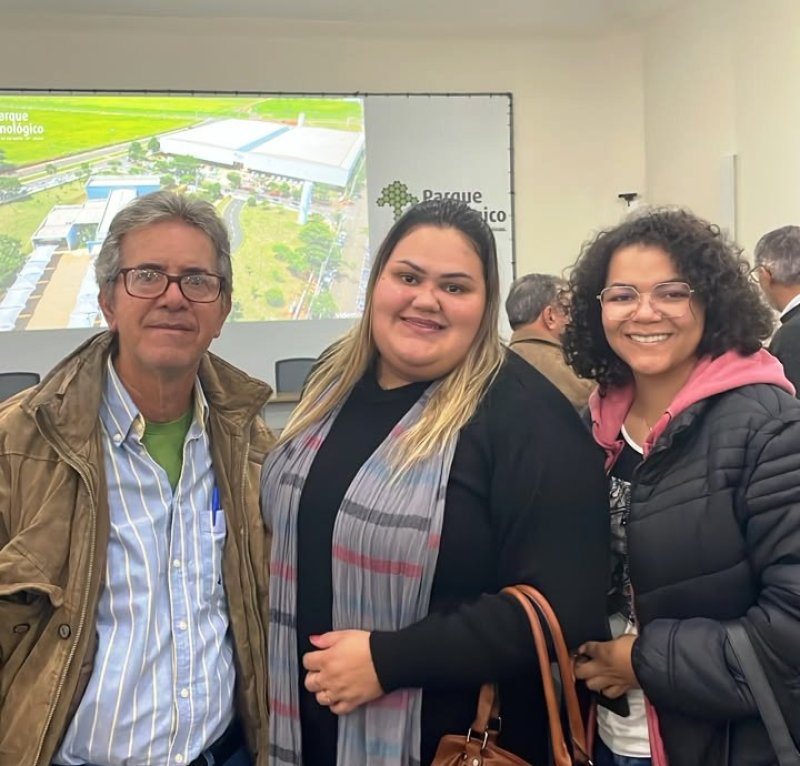 Equipe participa de formação sobre nova legislação e inspeção de produtos