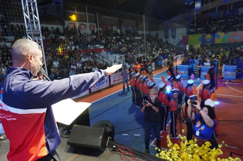 Grande festa marca abertura dos Jogos Regionais em Penápolis