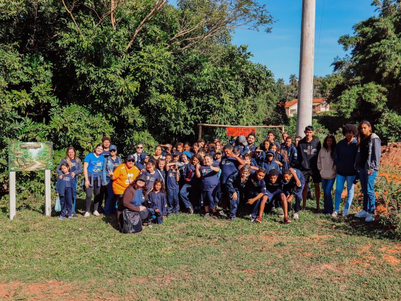 Comarca: crianças de Avanhandava visitam aldeia indígena Icatu em Braúna