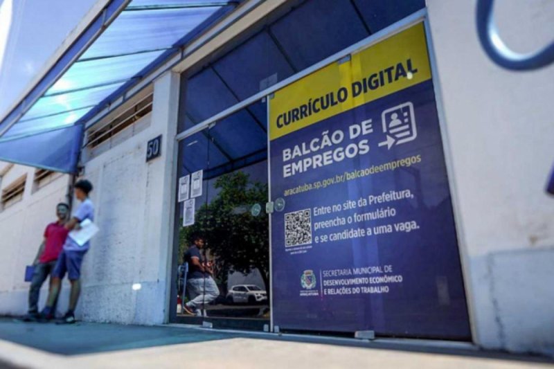 Seleção oferece 100 vagas para auxiliar de produção na região