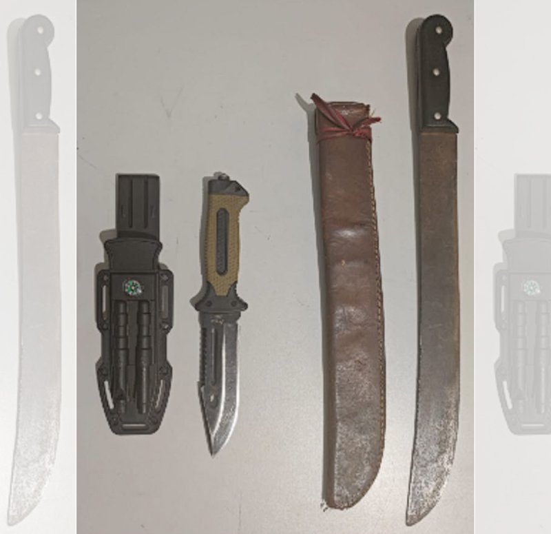Homem avança contra policiais com arma branca após ocorrência de violência doméstica