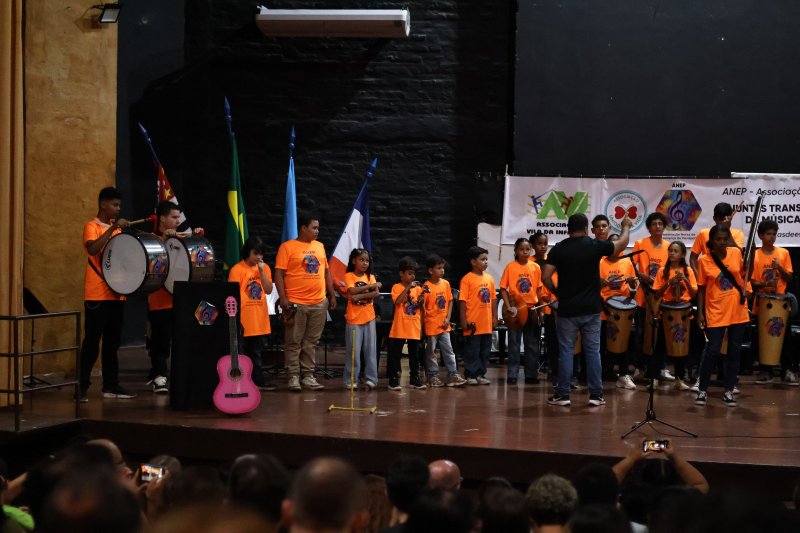 Da infância à maturidade: ANEP une Penápolis através da música, da arte e do  afeto, transformando vidas e conectando a comunidade