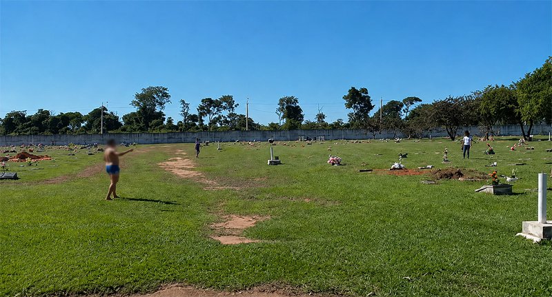 Cemitério Jardim da Paz em Penápolis necessita de cuidados
