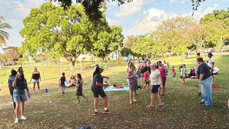 Desenvolvimento Social comemora mês da família no Parque Maria Chica