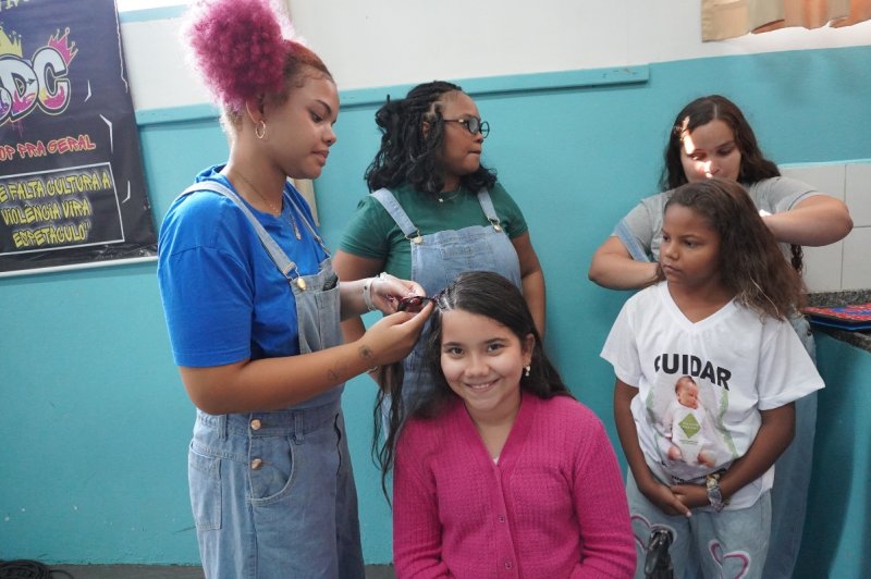 Cultura: alunos participam de projeto educativo sobre arte urbana